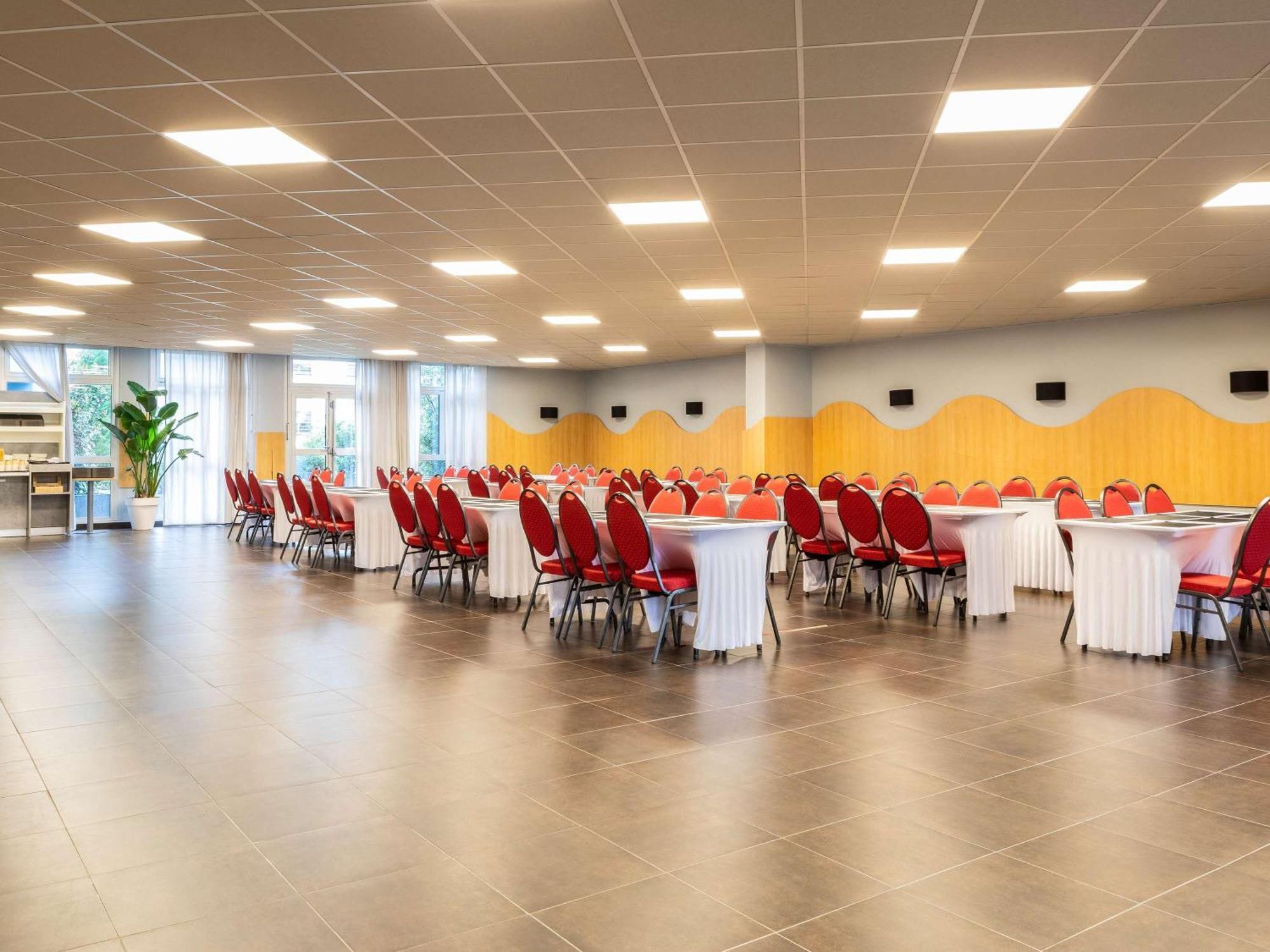 Ibis Budget Paris Porte D'Aubervilliers Luaran gambar