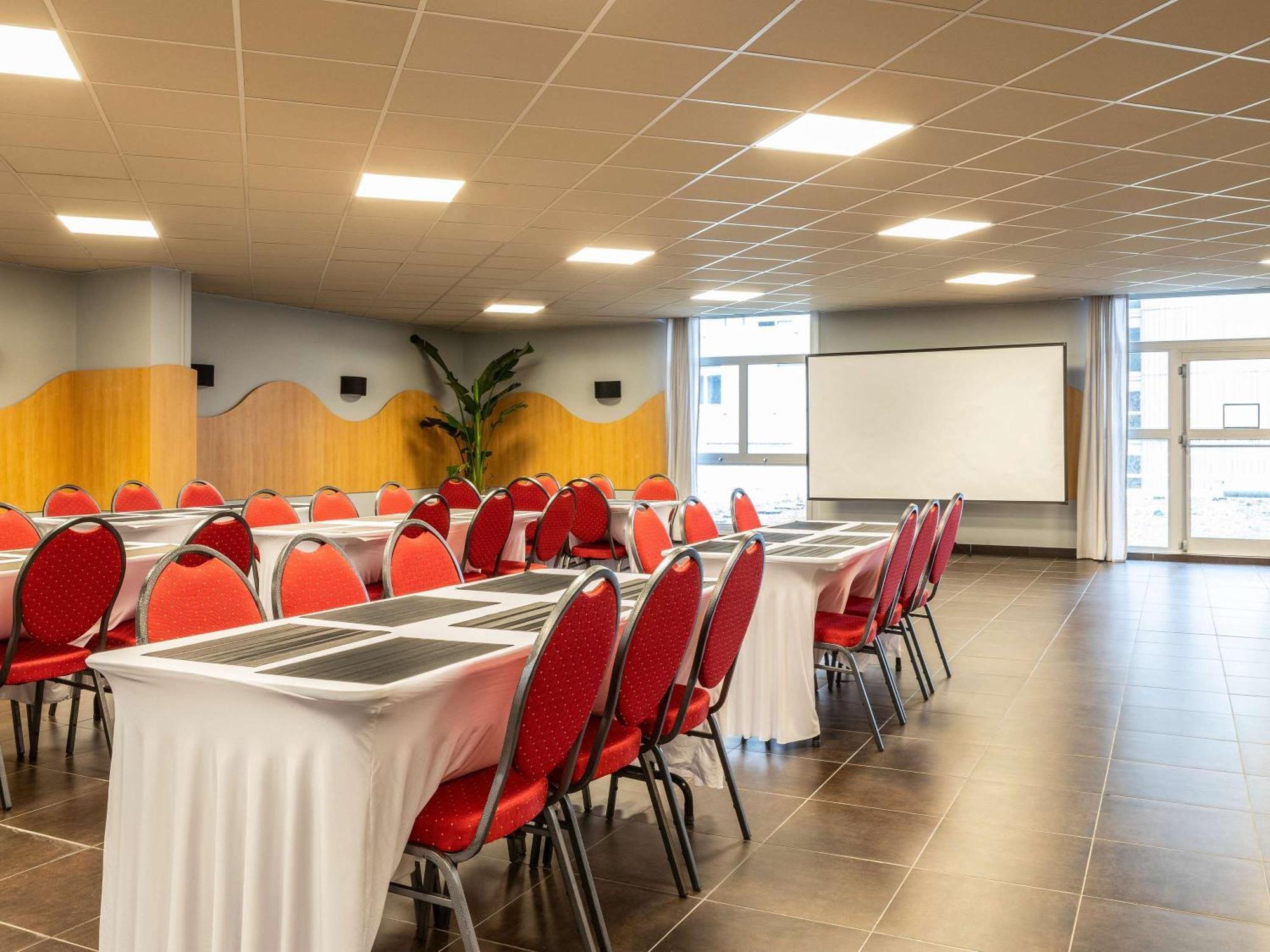 Ibis Budget Paris Porte D'Aubervilliers Luaran gambar